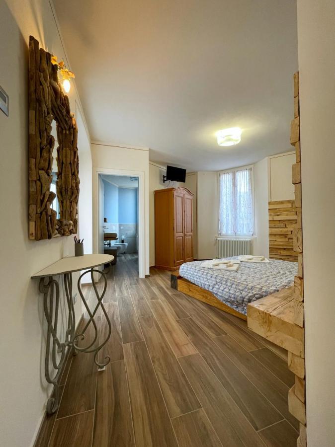 Ca De Mez Apartment Luino Ngoại thất bức ảnh